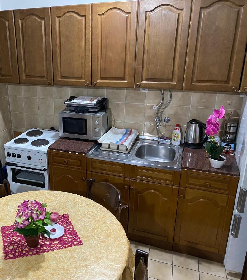 Vivav Apartment *